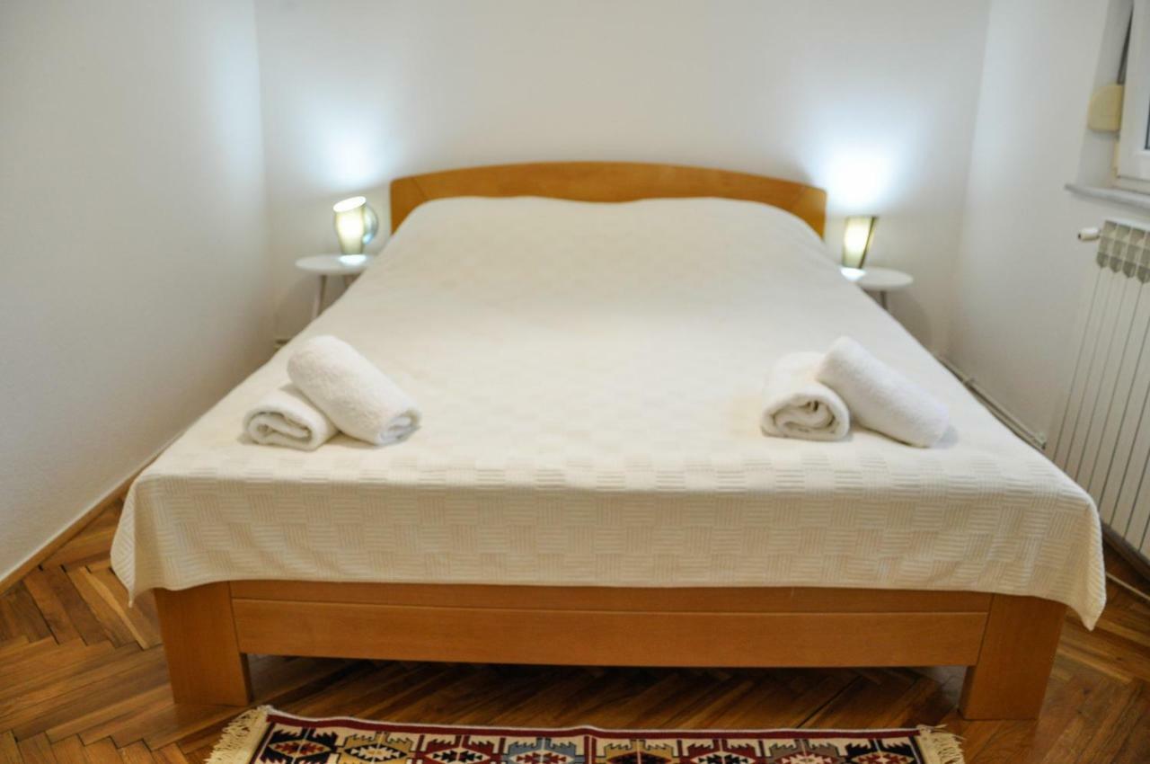 Zvekir - Old Town Apartment Сараево Экстерьер фото